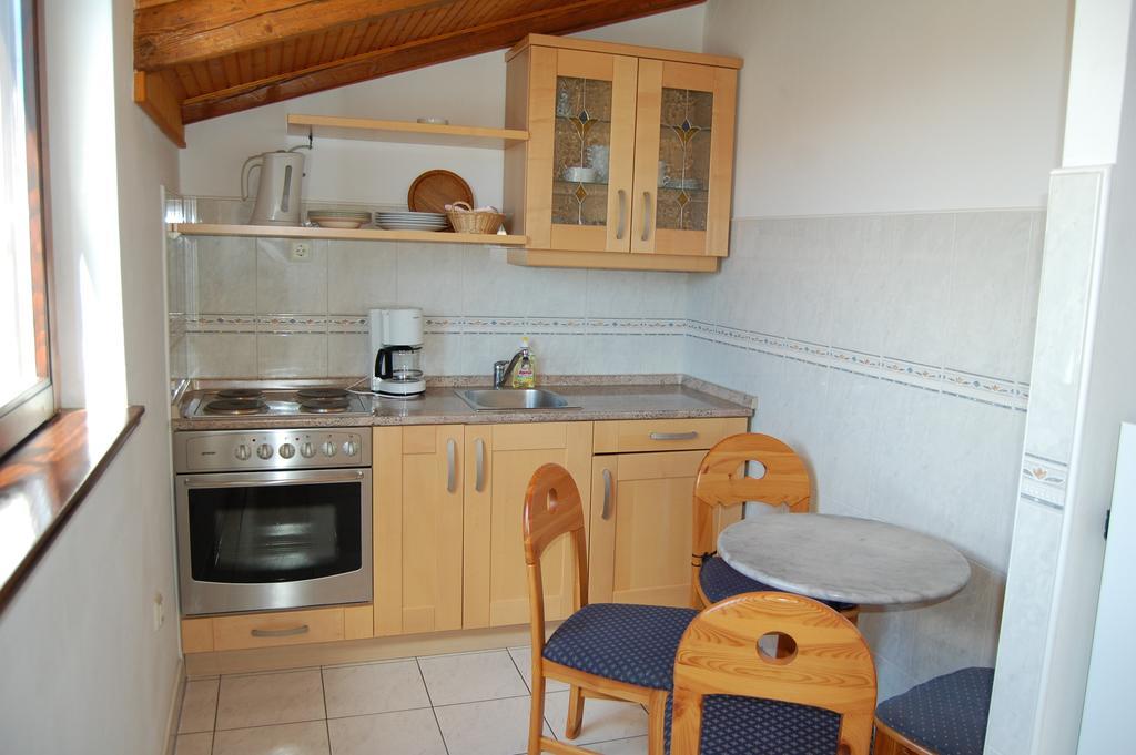 Apartments Bojanic Vodice Oda fotoğraf