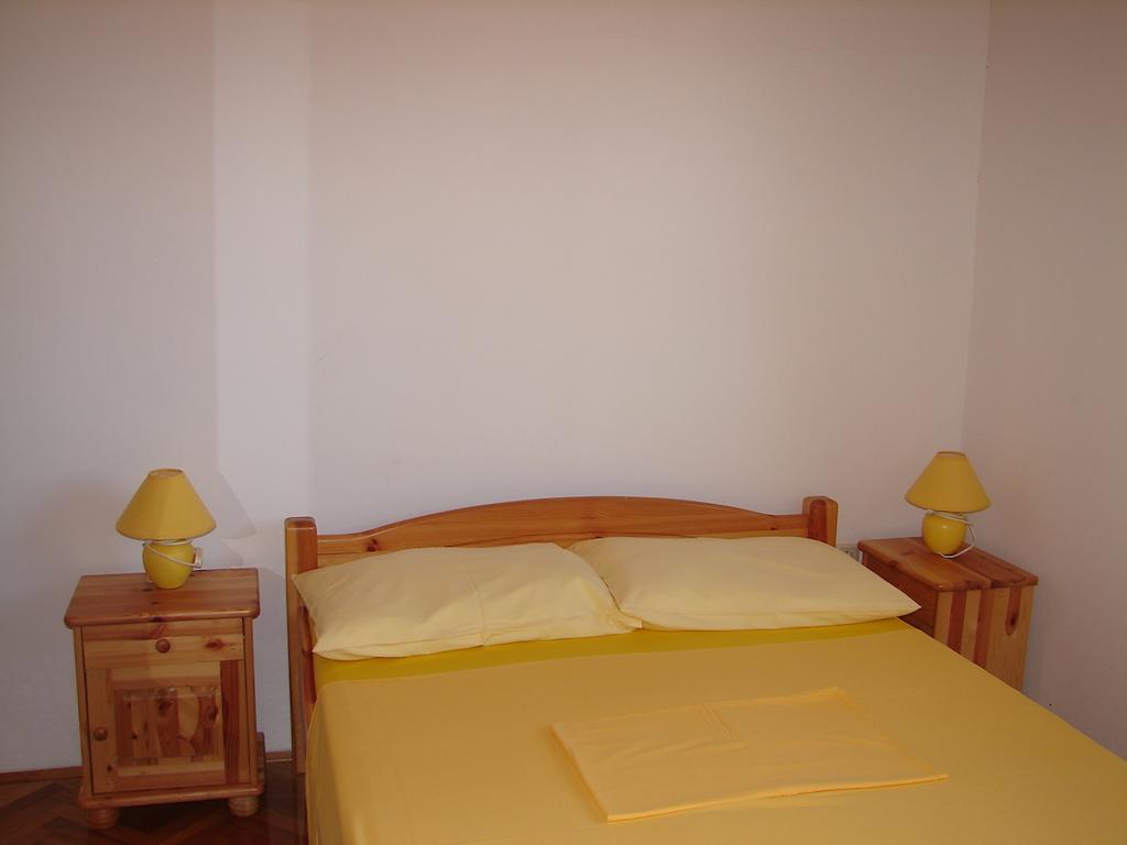 Apartments Bojanic Vodice Oda fotoğraf